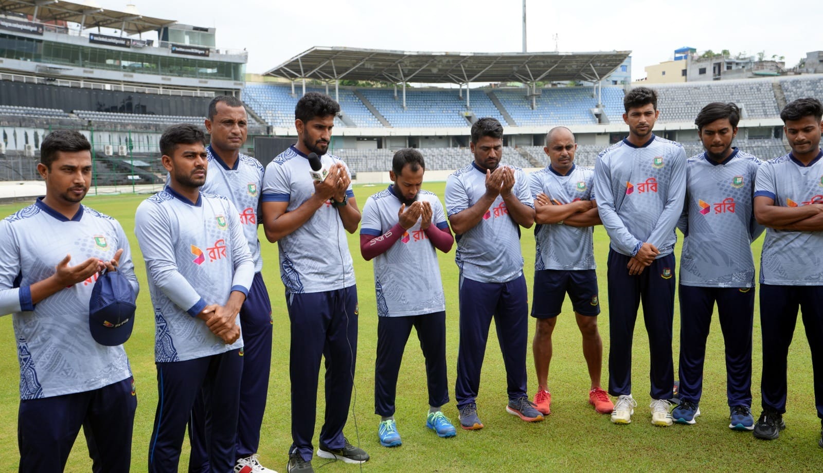 Bangladeshi Cricketers remembered those who killed in Quota Movement