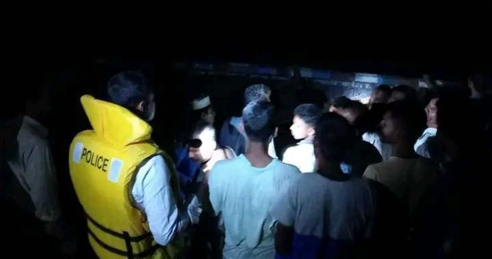 Child drowns, 7 go missing as boat capsizes in Teesta River