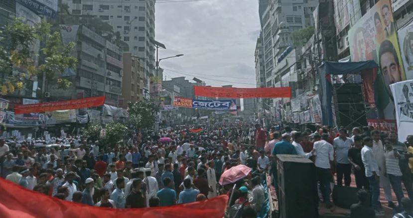 Thousands of BNP leaders, activists gathering at Dhaka’s Nayapaltan to join grand rally