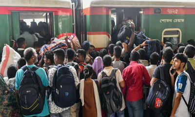 Holidaymakers flood Kamlapur railway station ahead of Eid