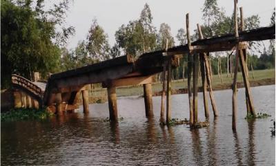 Bridge over canal in Kurigram: No renovation since Pakistan era