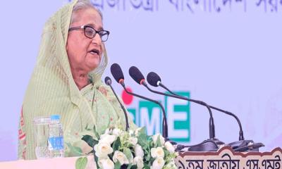 PM Hasina lifts Dhaka autorickshaw ban