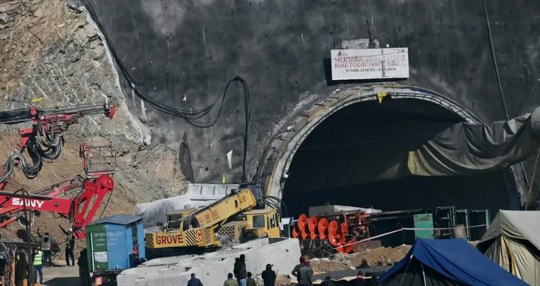 Uttarakhand tunnel collapse: Rescuers explore new ways to reach trapped Indians