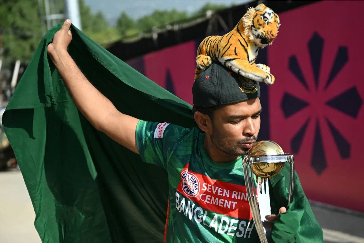 ICC World Cup 2023: Bangladesh chooses to field first against England