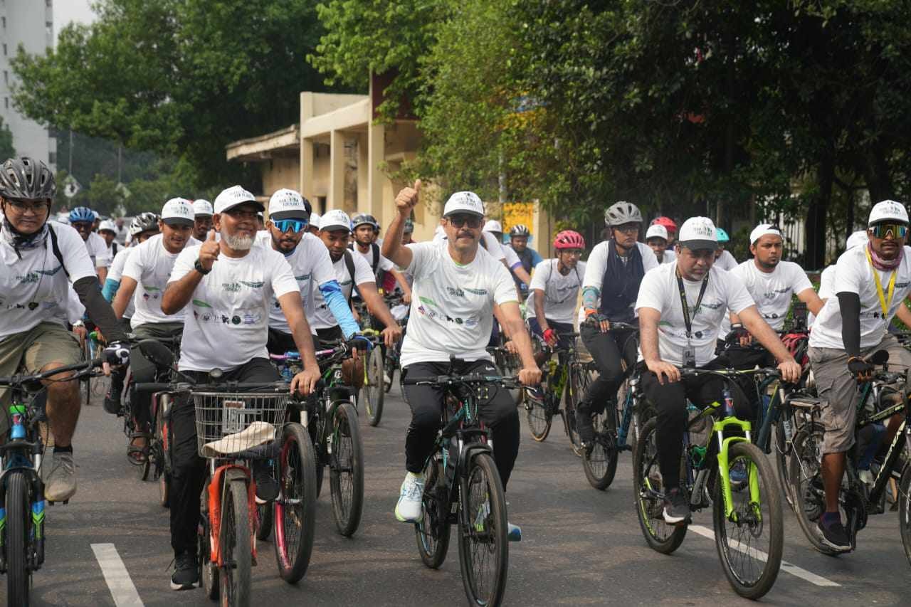 DNCC mayor leads cycle rally, vows to protect farmgate park