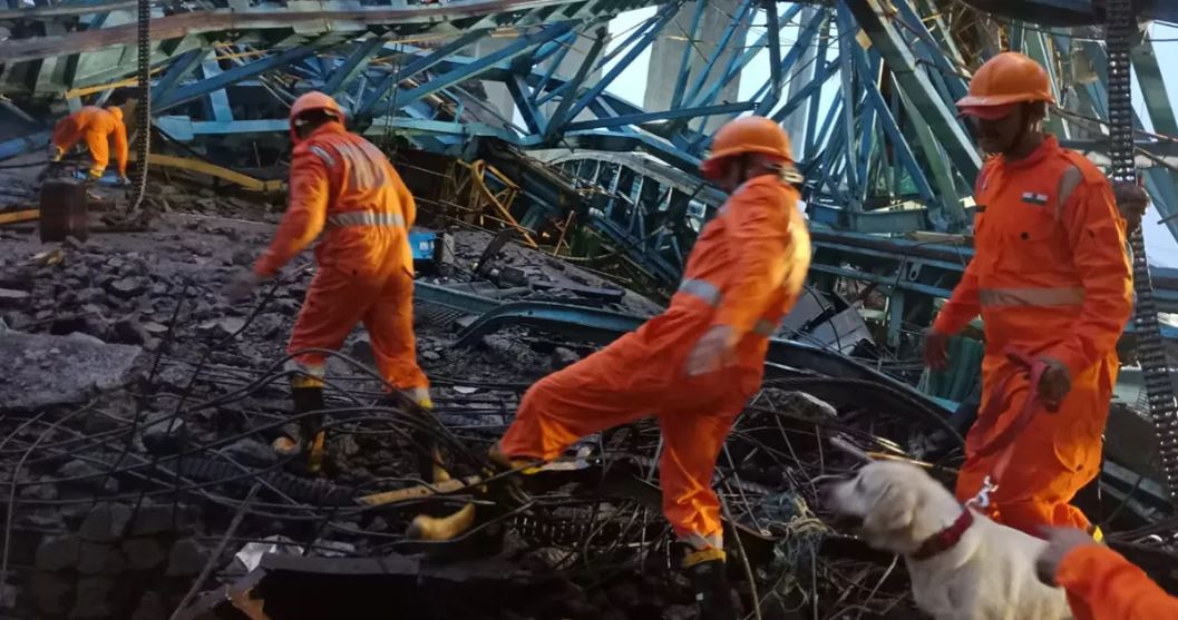 At least 16 killed as crane collapses at construction site in India