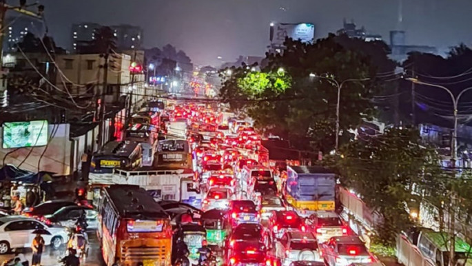 বৃষ্টি আর যানজটে নাকাল হওয়ার একদিন