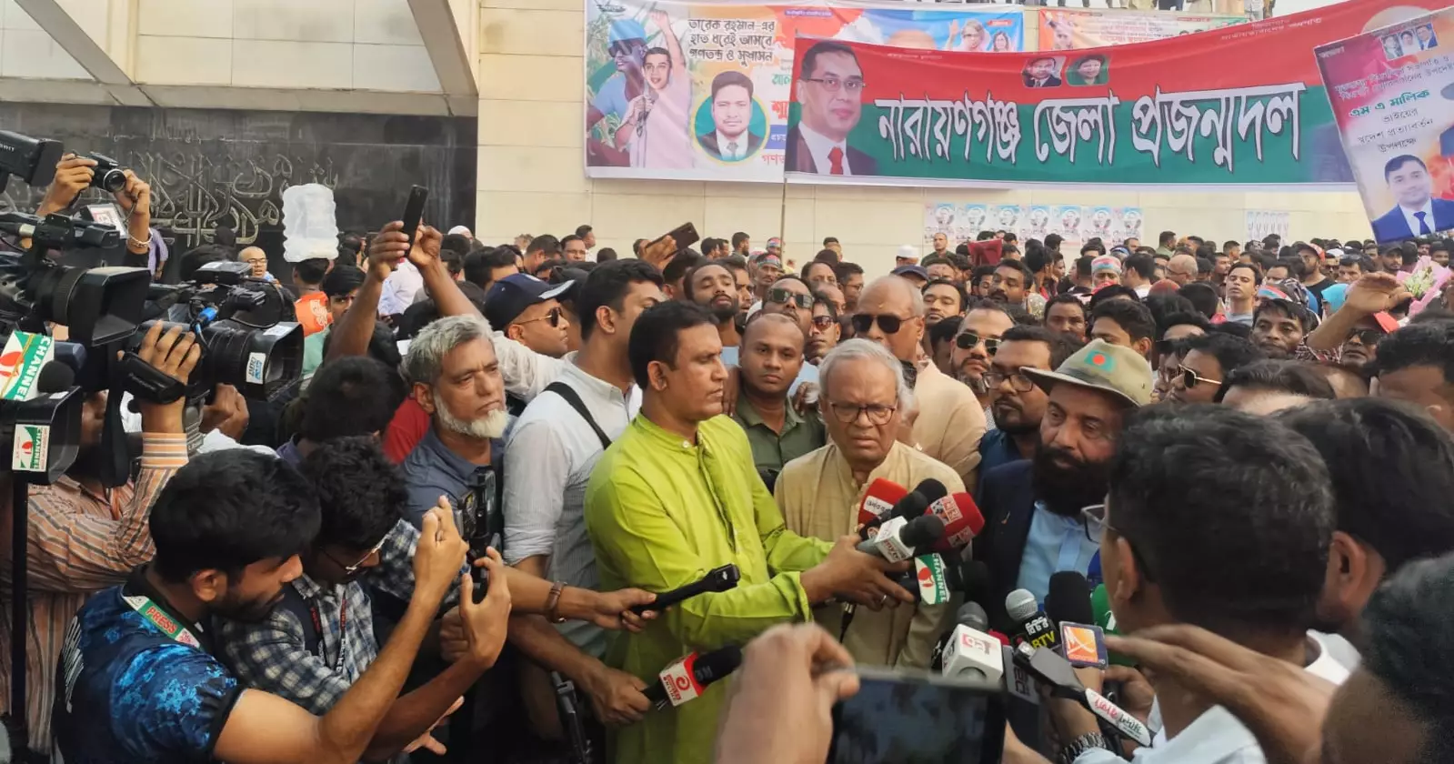 BNP slams govt for failure to arrest AL cadres involved in student shootings