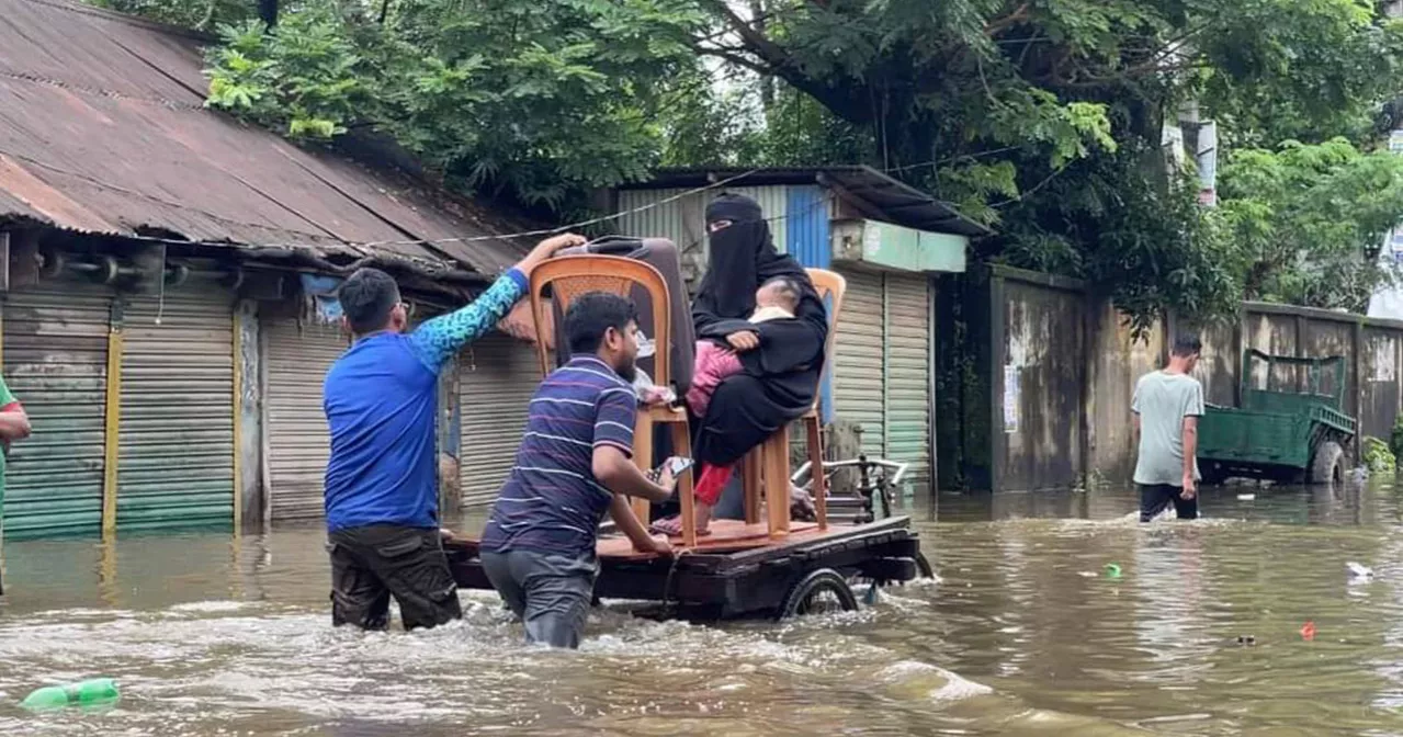 Flood hits eight districts, more areas likely to be inundated: Ministry