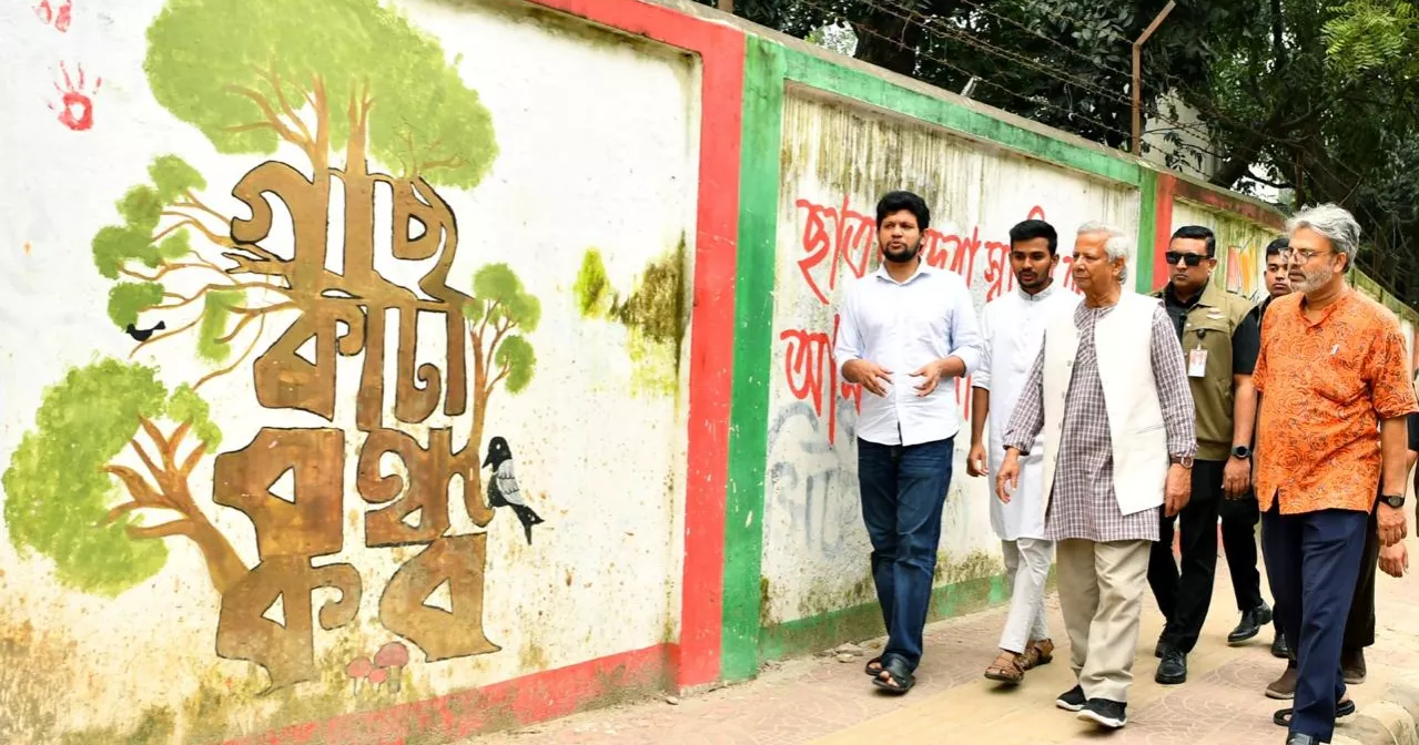 Chief Adviser visits Dhaka University campus to view youth-created graffiti