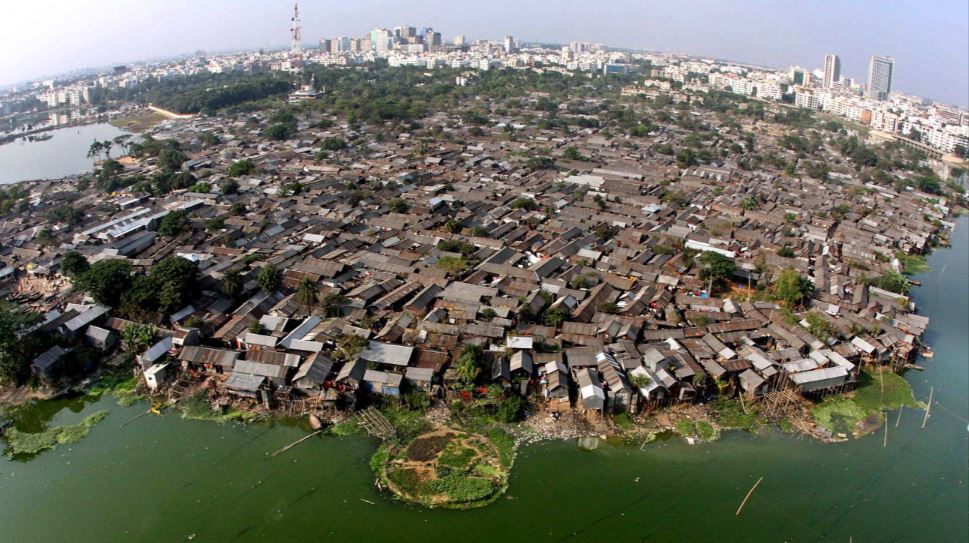 BNP factions challenge AL control over Dhaka slums and footpaths