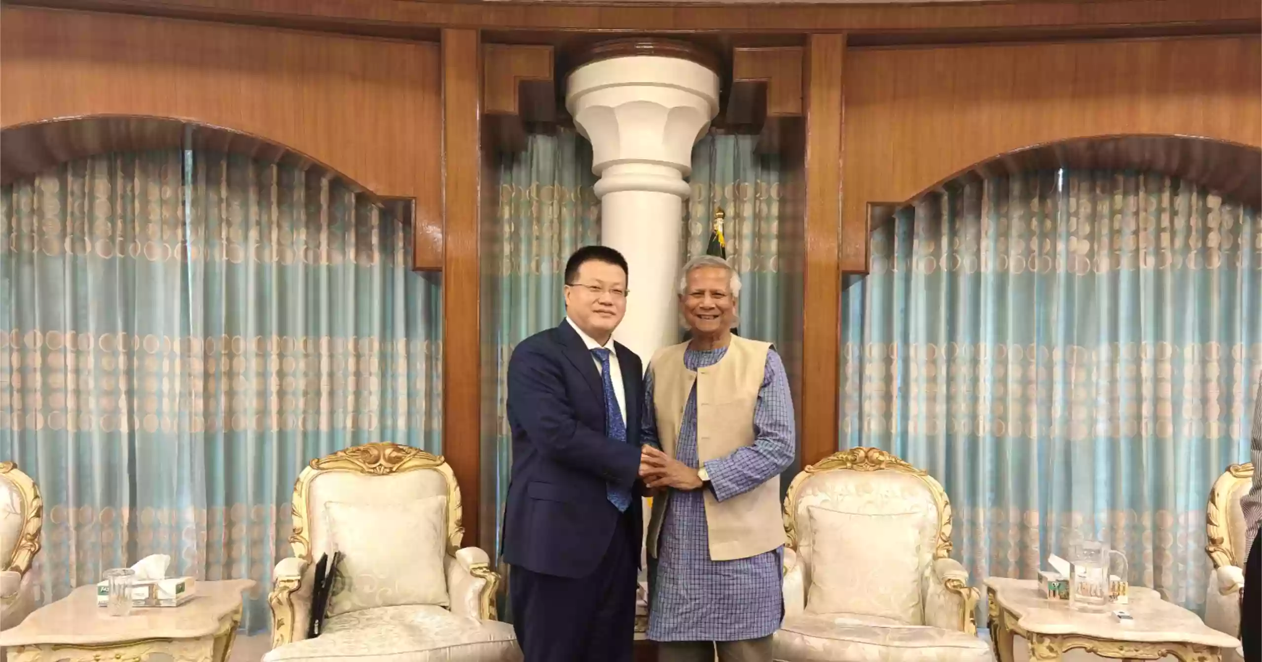 Prof Yunus urges China to relocate solar panel plants to Bangladesh