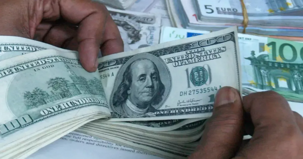 Bangladesh‍‍`s forex reserves surpass $20 billion, driven by rising remittances