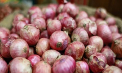 Government scraps onion import duties to ease prices