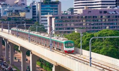 আজ থেকে চালু হলো মেট্রোরেল