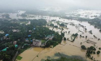 বন্যায় ১১ জেলায় ২১.৬ শতাংশ টাওয়ার অচল