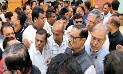 Quader faces heated-response from ex-Chhatra League leaders at party office