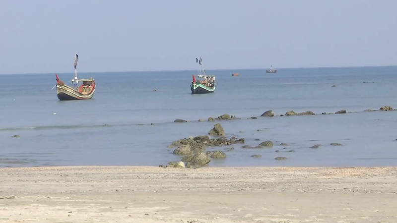 ট্রলার ও স্পিডবোটডুবি: নিখোঁজ ৩ সেন্ট মার্টিনবাসীর লাশ উদ্ধার