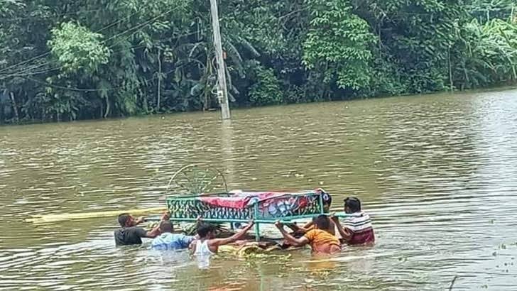 বন্যায় এখন পর্যন্ত ১৩ জনের মৃত্যু