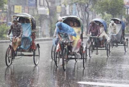 বঙ্গোপসাগরে নিম্নচাপ, ভারী বৃষ্টিপাতের আভাস