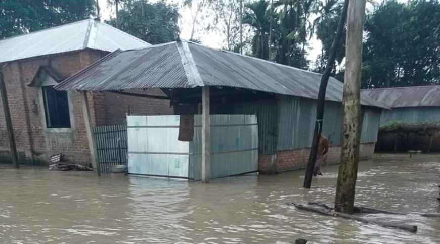 বিপৎসীমার উপরে তিস্তার পানি, ভোগান্তিতে চরাঞ্চলের বাসিন্দারা