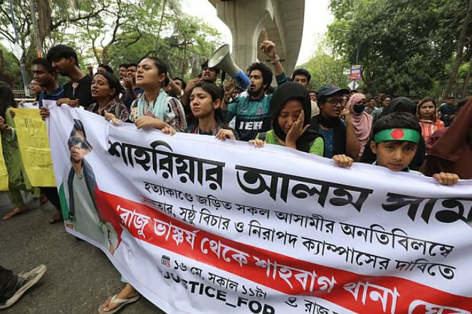 Protesters at Dhaka University set 48-hour deadline for arrests