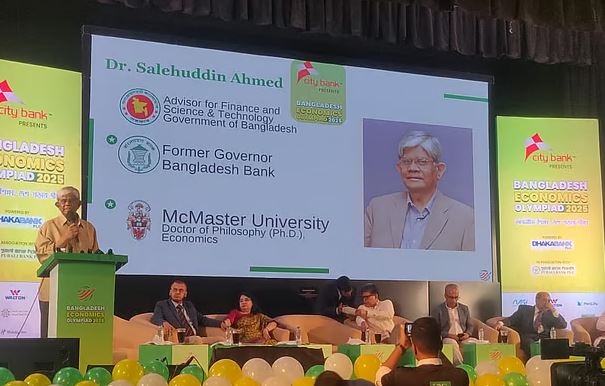 We are in the midst of challenges: Finance adviser