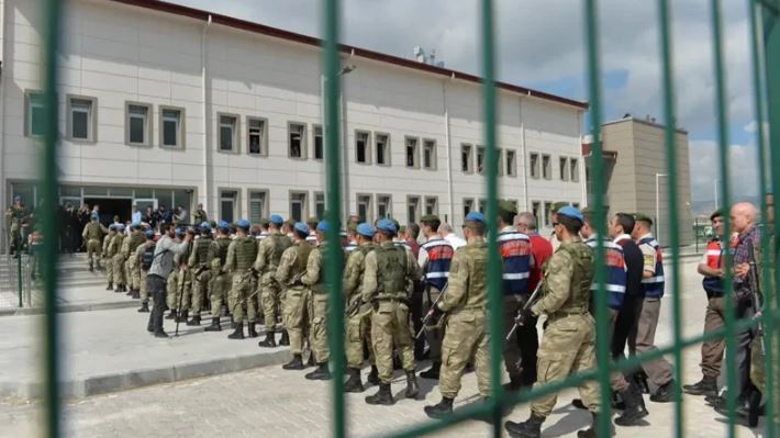 Turkey arrests 65 soldiers, police for ties to late Erdogan foe