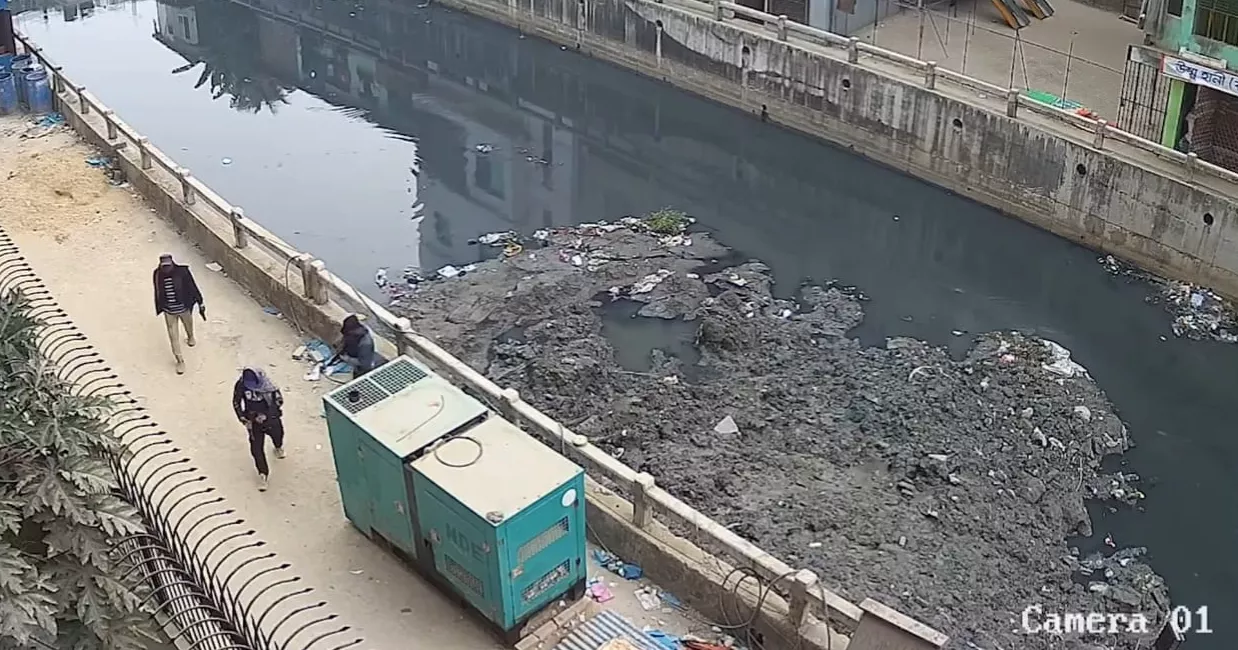 Masked gunmen open fire on Chattogram home of former MP