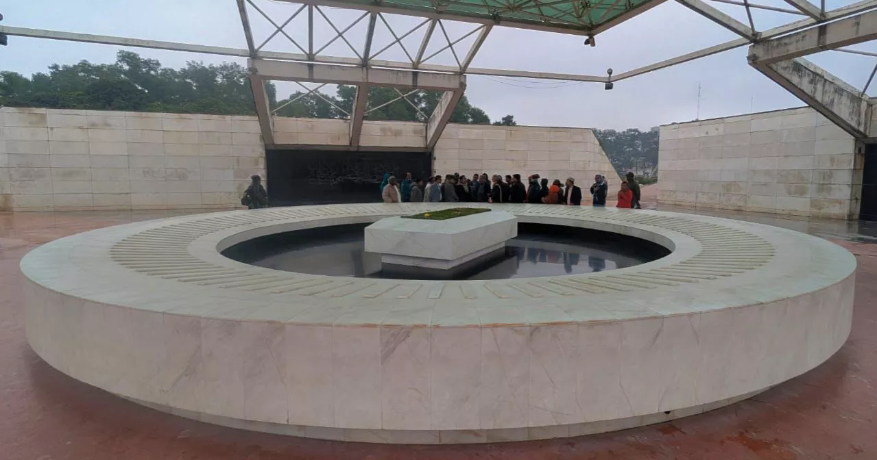 Khaleda to be laid to rest beside Zia; Janaza at Parliament’s South Plaza