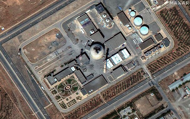 Top Iran, EU diplomats to hold nuclear talks