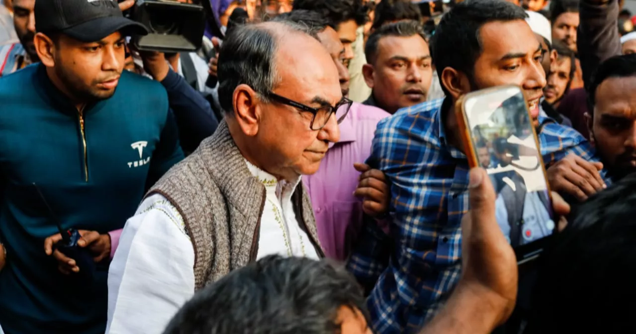 Mirza Abbas barred from visiting bullet-hit Hadi at DMCH