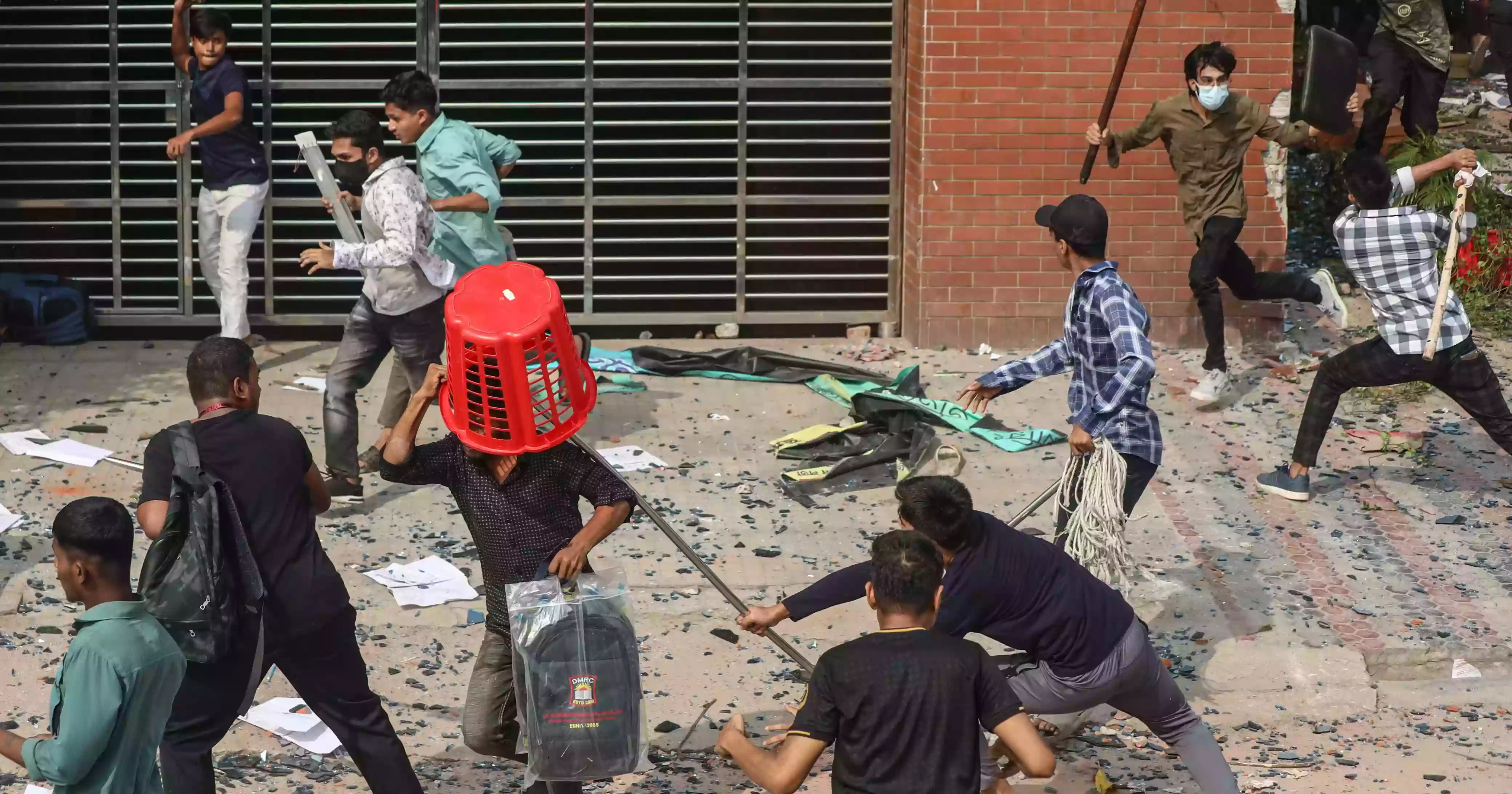 Case filed against 8000 students over Sunday’s violence centring colleges in Old Dhaka