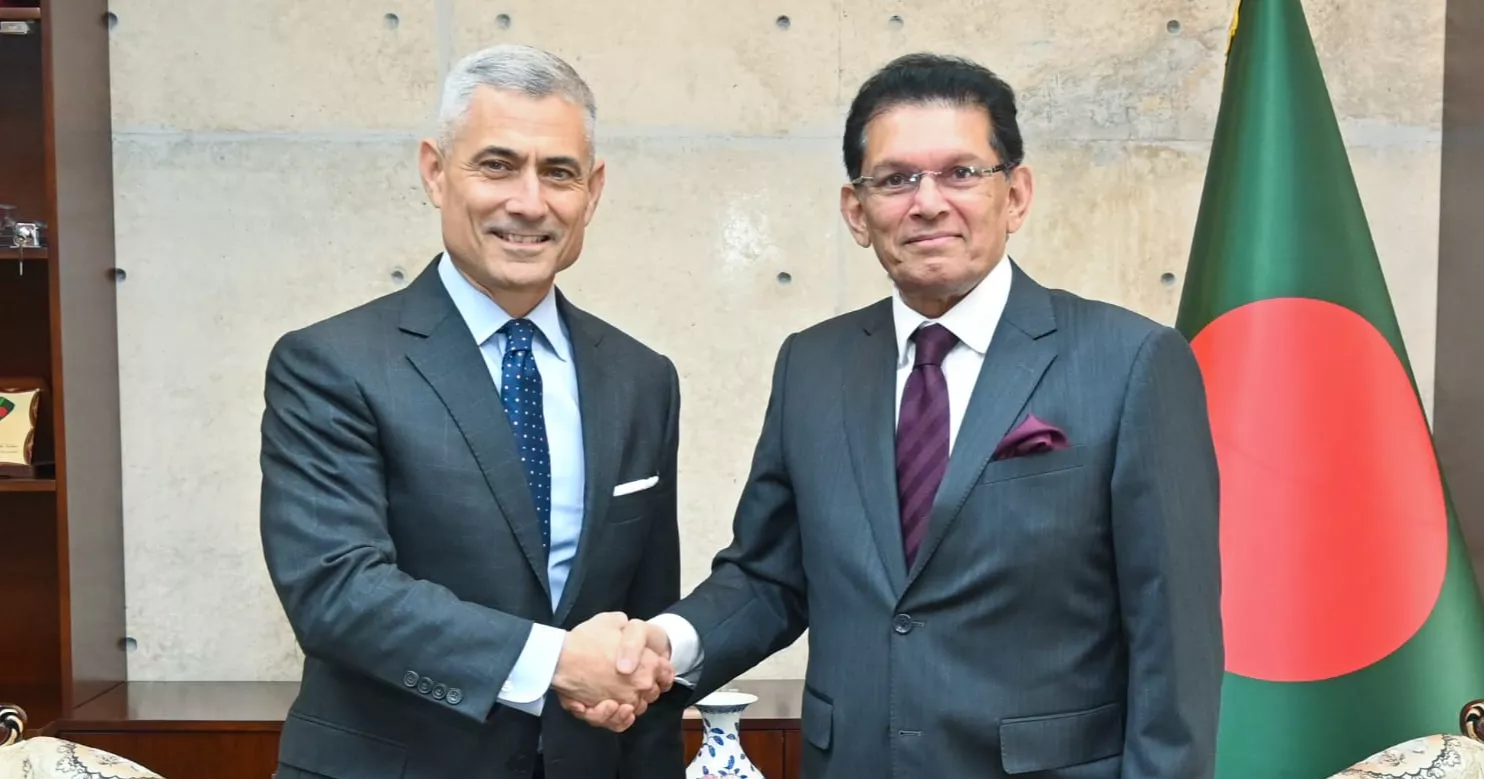 Bangladesh flags economic risks of prolonged Middle East war