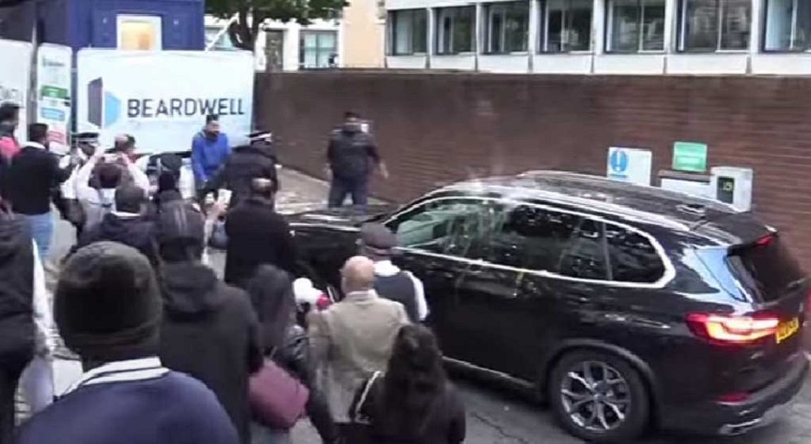Eggs thrown at adviser Mahfuz in London