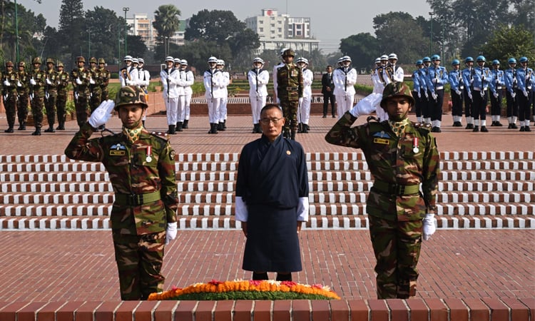 Bhutanese PM pays homage to Liberation War martyrs in Savar