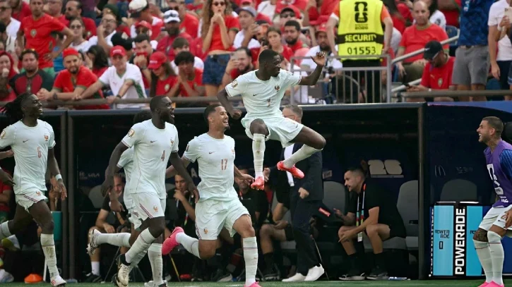 France beat Morocco 2-0 to reach World Cup semi-finals