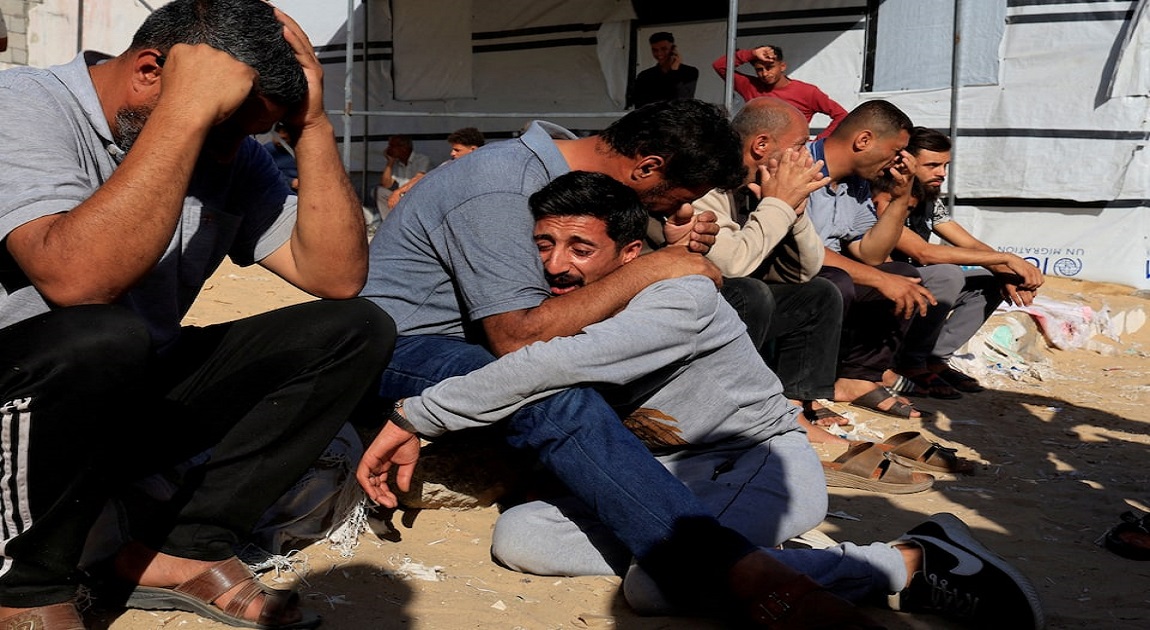 30 including rescue official, local journalist killed in Gaza