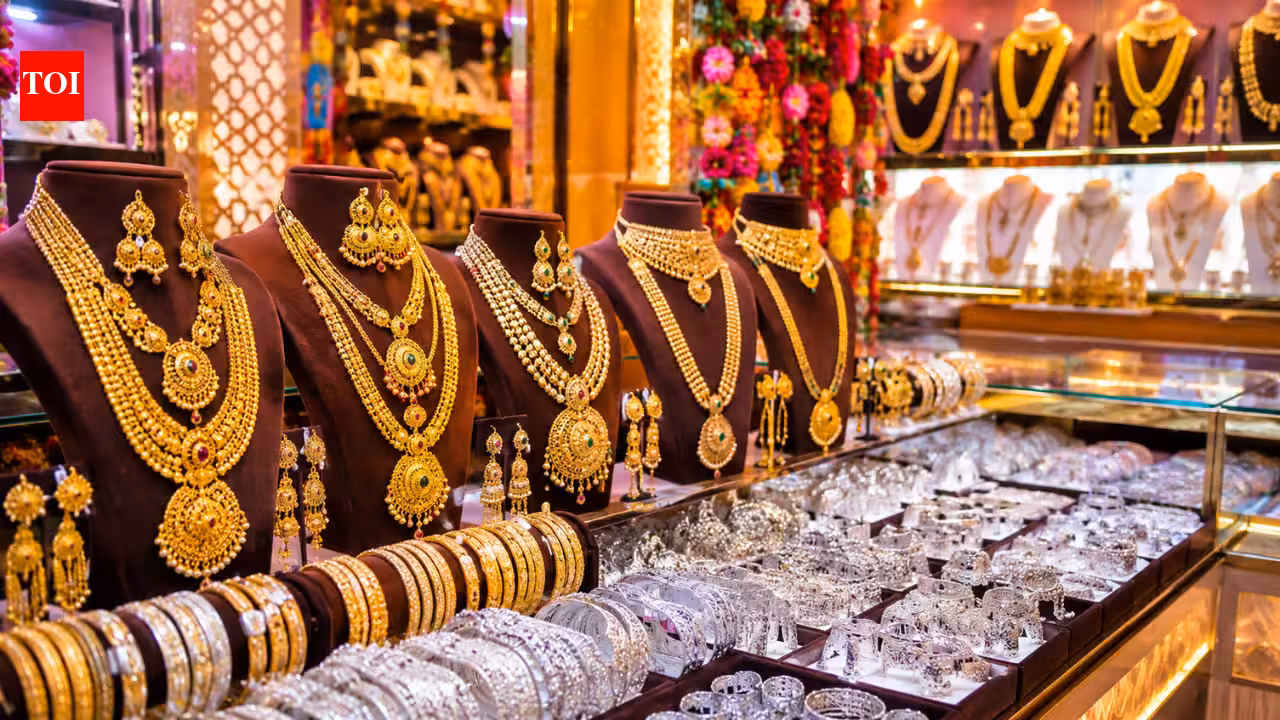 Gold, silver rates today in Bangladesh