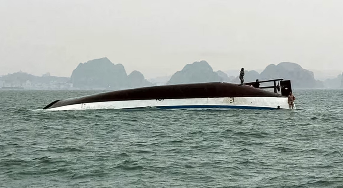 Tourist boat capsizes in Vietnam’s Ha Long Bay, killing 37