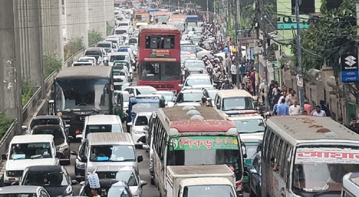 Heavy gridlock cripples Shahbag, adjoining areas