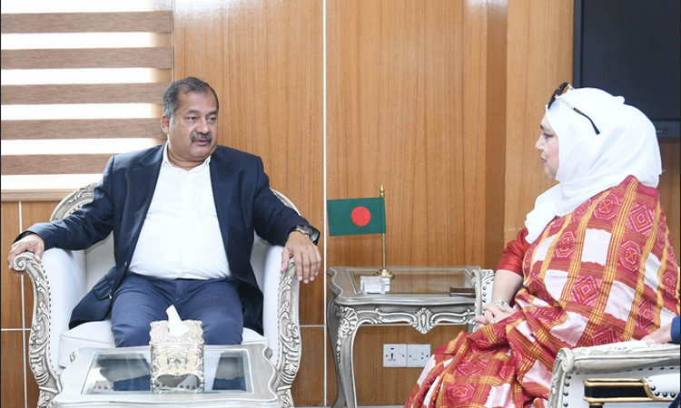 Information minister calls on expatriates to support Bangladesh’s development