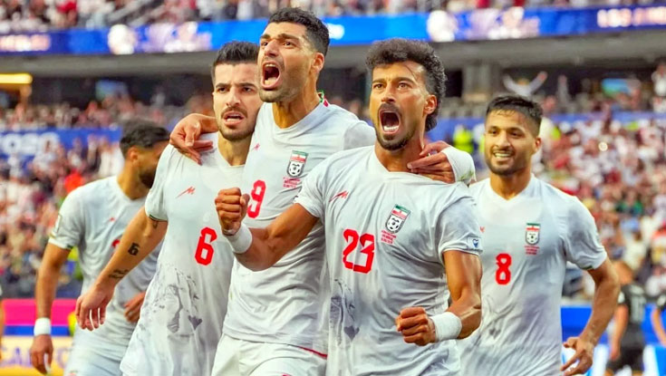 Iran fight back twice to draw 2-2 with New Zealand in World Cup opener