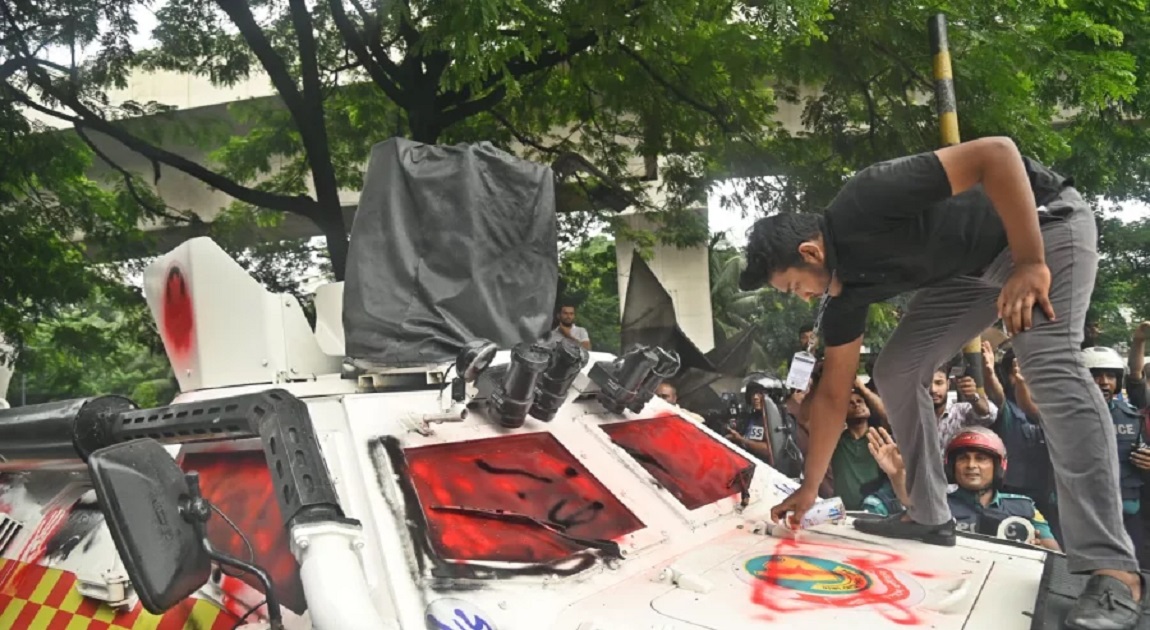 Mass uprising demands Hasina‍‍`s resignation, nationwide non-cooperation declared