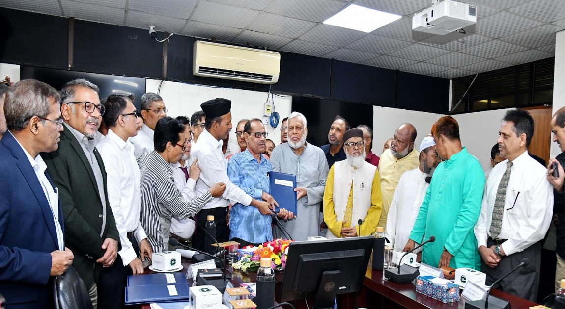 Railway allocates land for two mosques and a temple in Khilkhet