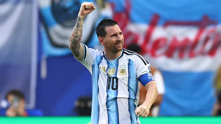 Messi fires Argentina past Cape Verde after extra-time scare