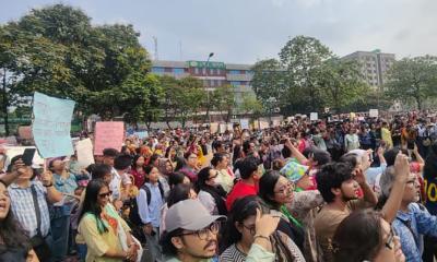 Moitree Jatra begins with national anthem