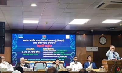 Next election to be most risky, EC tells officials