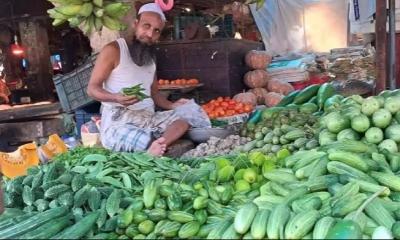 Vegetable prices remain high, most selling above Tk 100 per kg