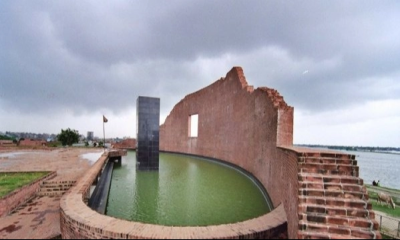 Dhaka University observes Martyred Intellectuals Day with due solemnity